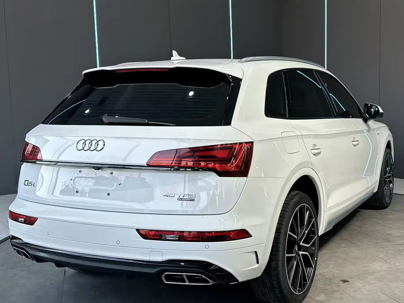 Audi Q5L 2021 40 TFSI Fashion Dynamic фото 6