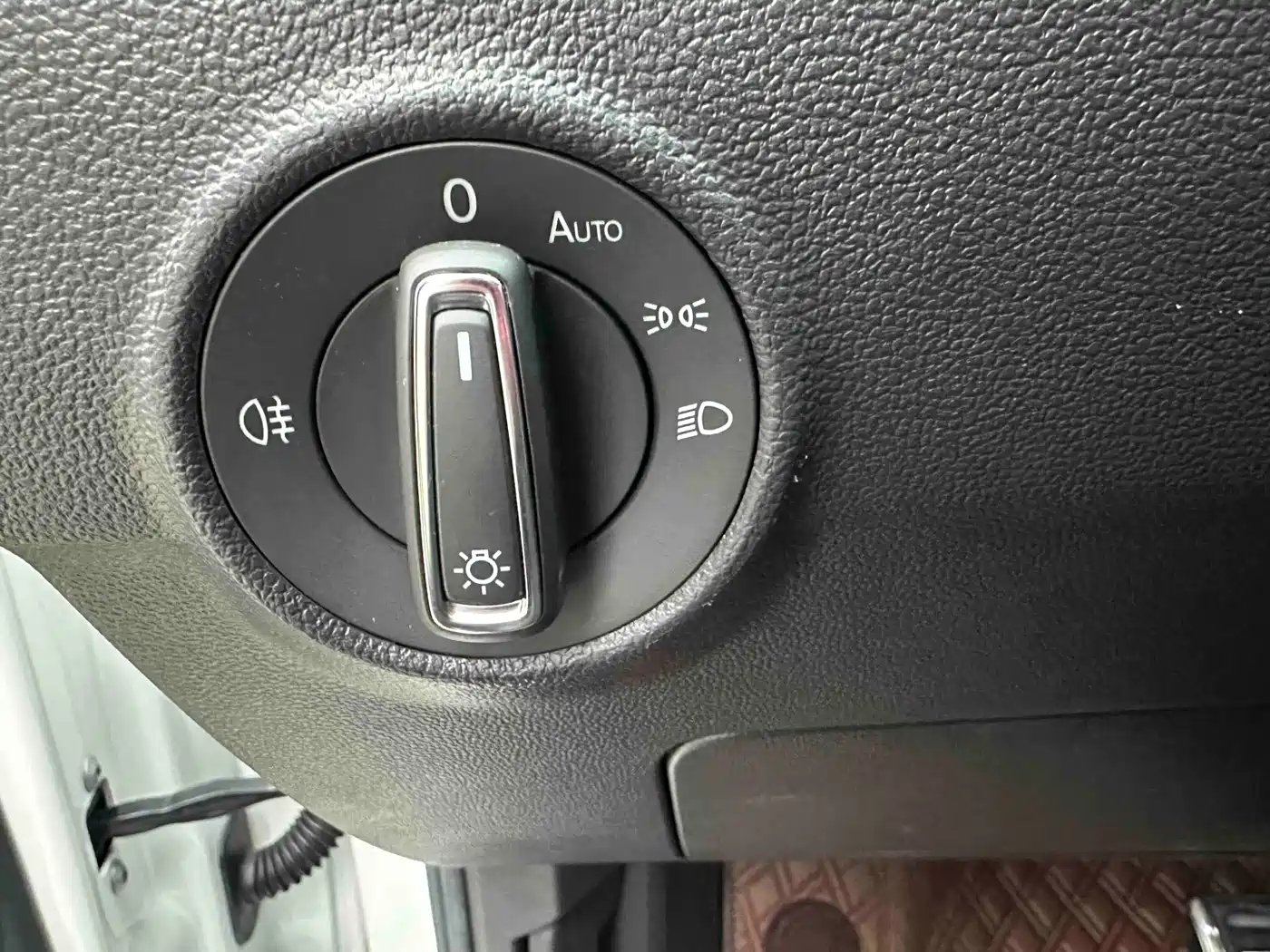 Volkswagen T-ROC 2022 280TSI DSG 2WD R-Line Pro PLUS фото 12