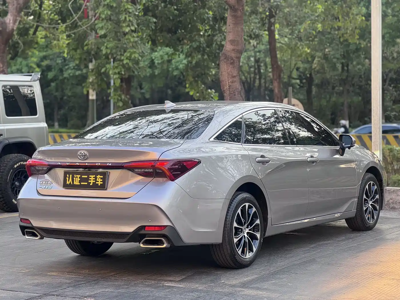 Toyota Avalon 2022 2.0L Progressive Edition фото 8