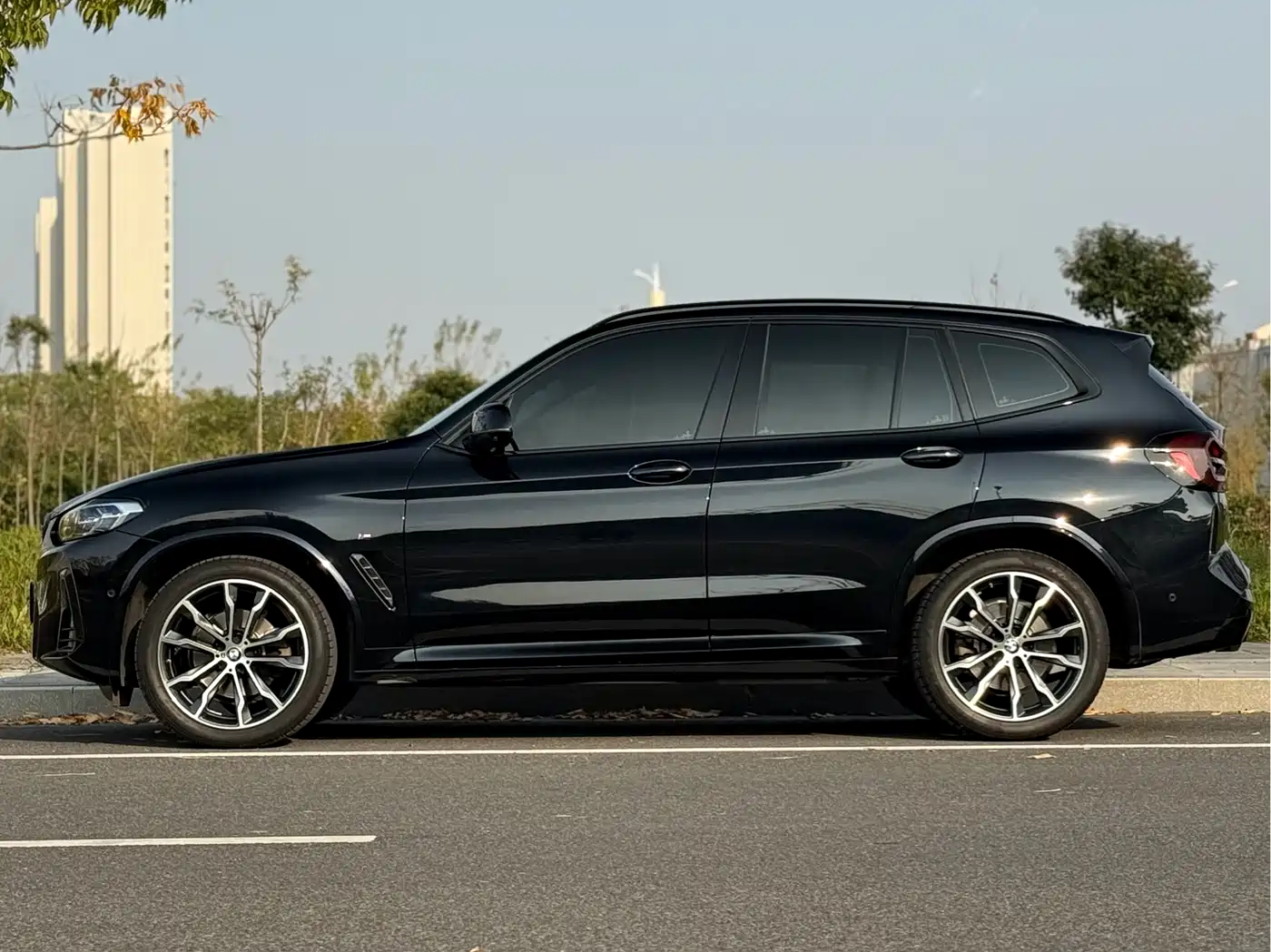 BMW X3 2023 xDrive30i Leading M Night Package фото 4