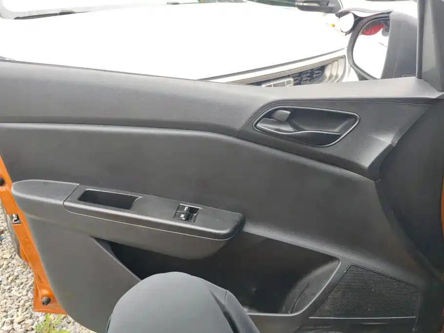 Baojun 310 2017 2016 1.2L Manual Value Edition