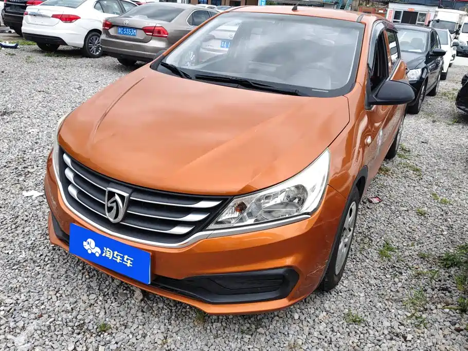 Baojun 310 2017 2016 1.2L Manual Value Edition