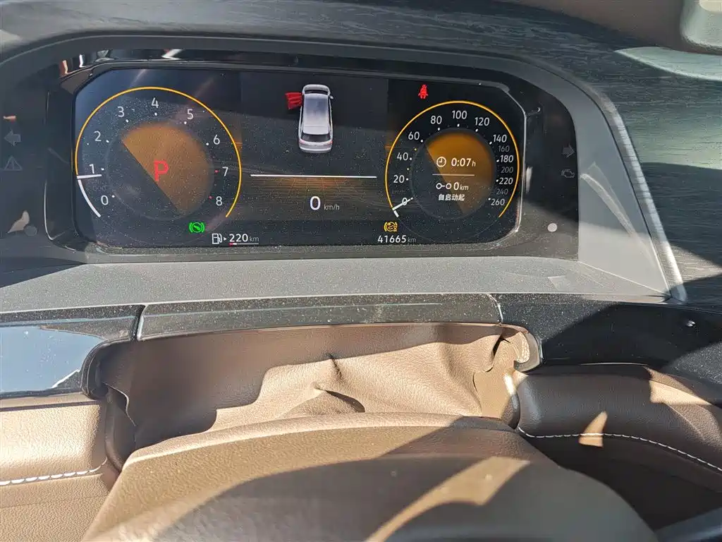 Volkswagen Viloran 2023 380TSI Premium Edition фото 5