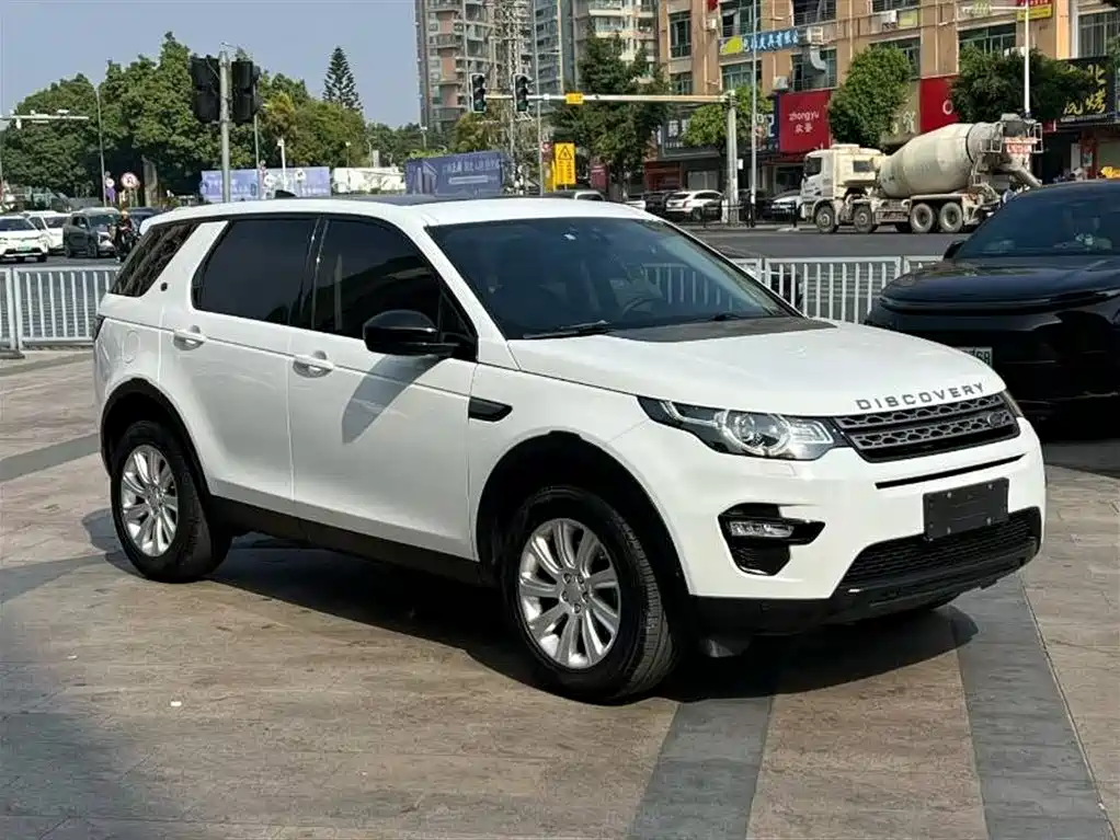 Land Rover Discovery Sport 2018 240PS PURE Edition фото 4