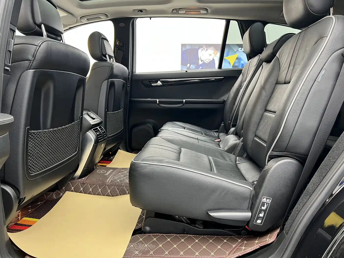 Mercedes-Benz R-Class 2017 R 320 4MATIC Business Collector's Edition фото 3