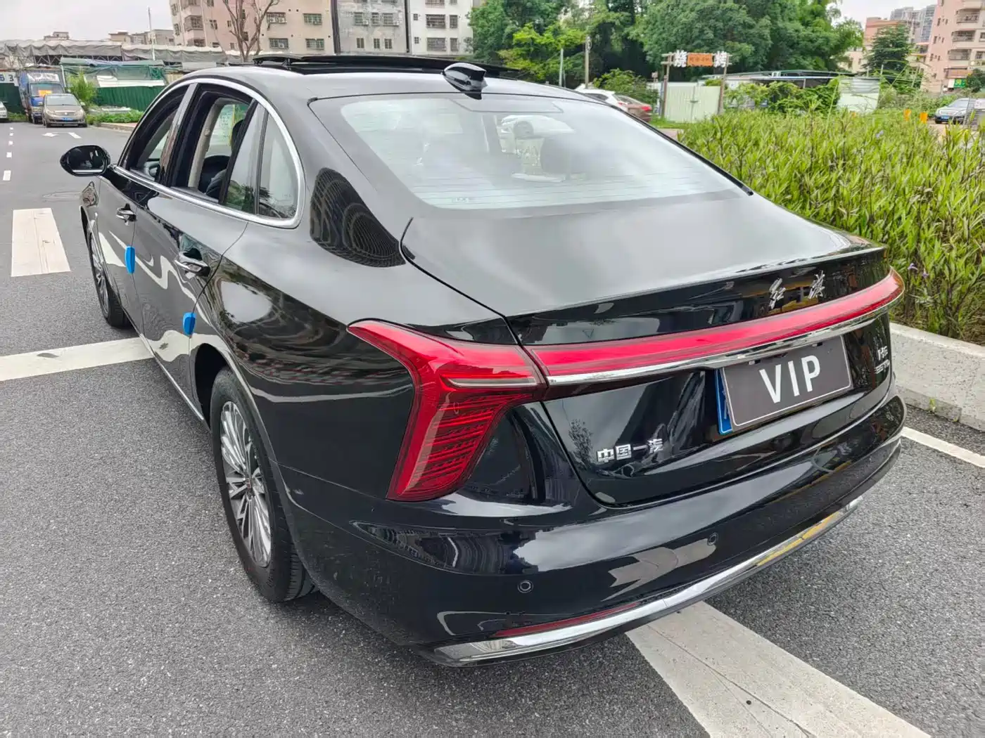 Hongqi H5 2024 1.5T DCT Smart Connect Flag Joy Edition фото 8