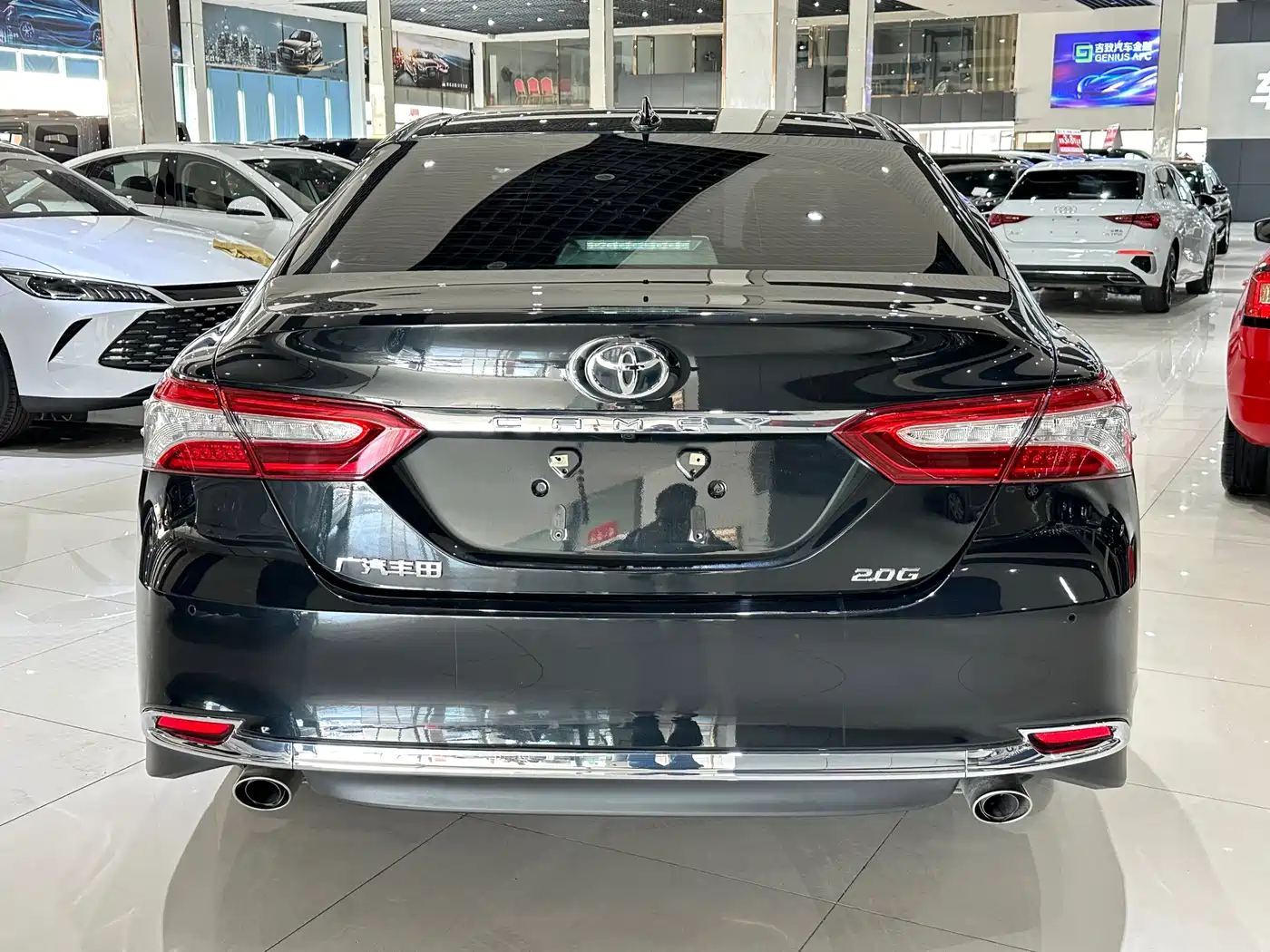 Toyota Camry 2023 2.0G Luxury Edition фото 7
