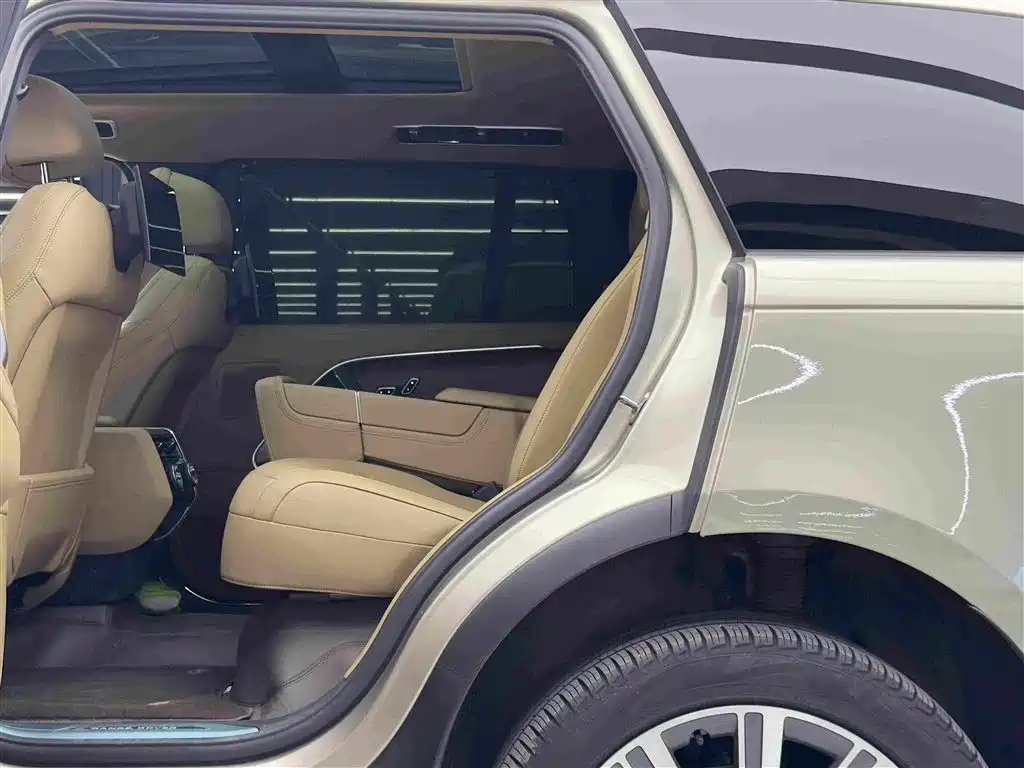 Фото 9 - Land Rover Range Rover