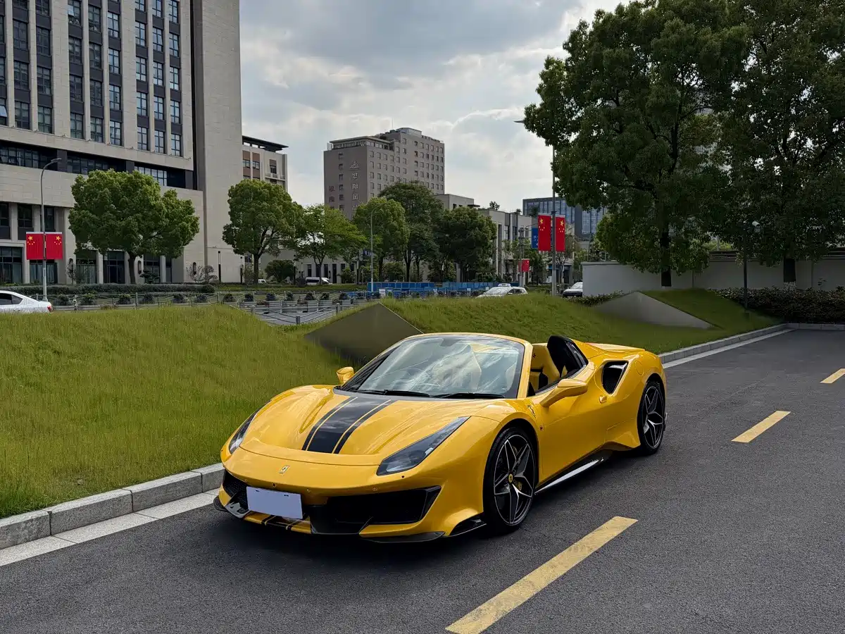 Ferrari 488 2019 488 Pista Spider