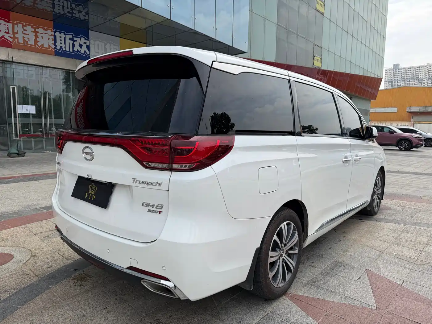 GAC Trumpchi Trumpchi M8 2020 390T Prestige фото 6