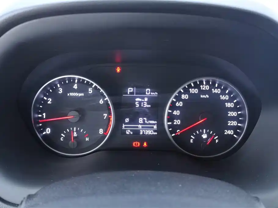 Hyundai Elantra 2020 1.6L Auto GL Pleasing Edition фото 14