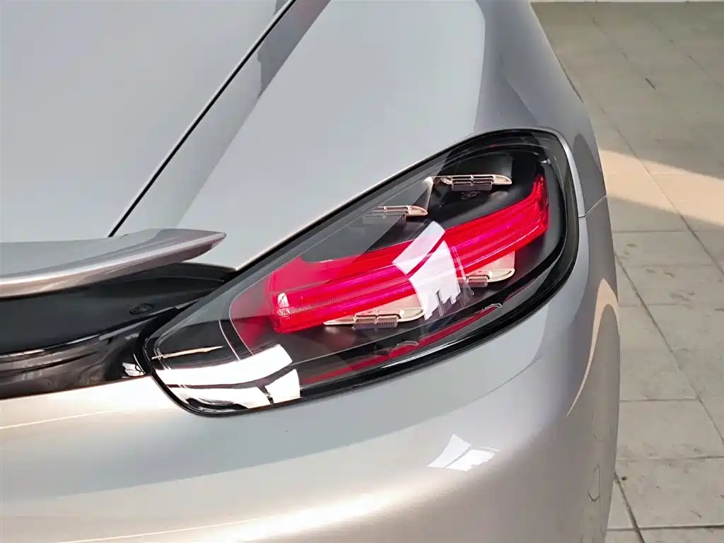 Porsche 718 2022 Boxster 2.0T фото 20