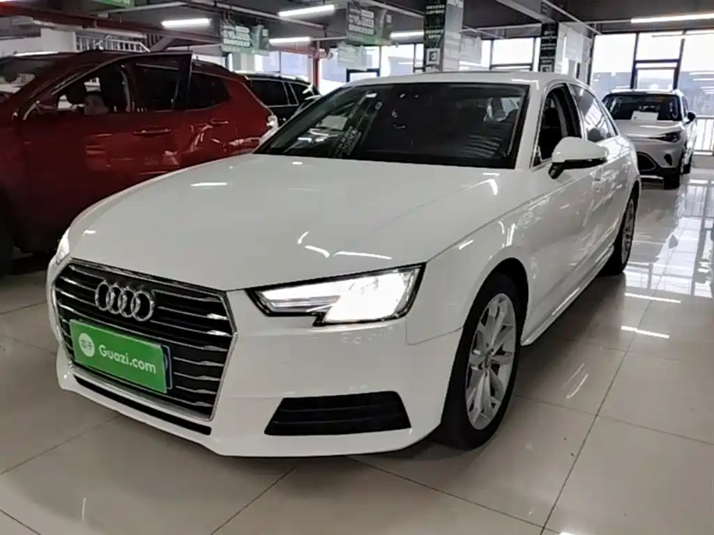 Audi A4L 2017 Plus 40 TFSI Progressive фото 2