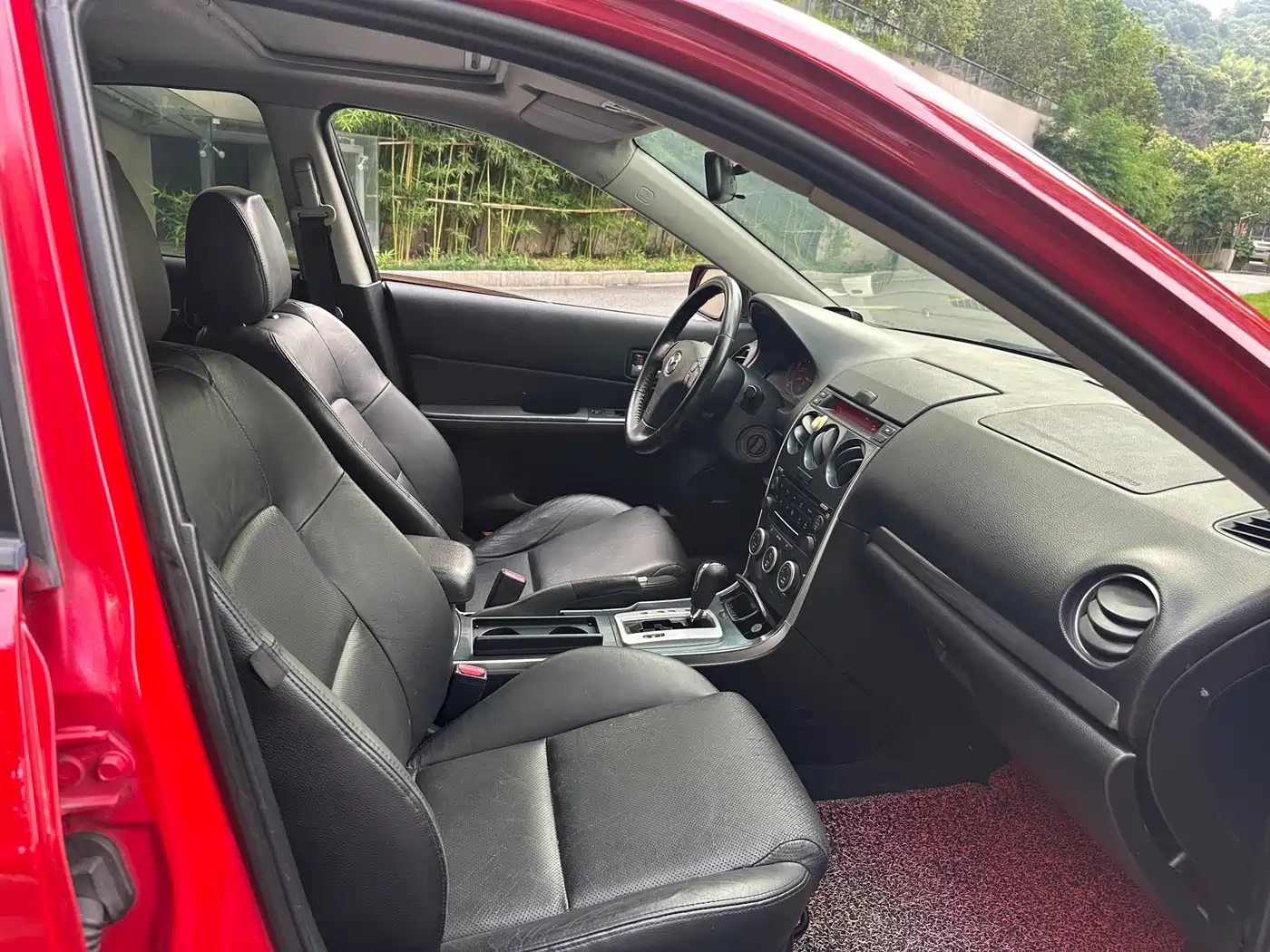 Фото 10 - Mazda 6