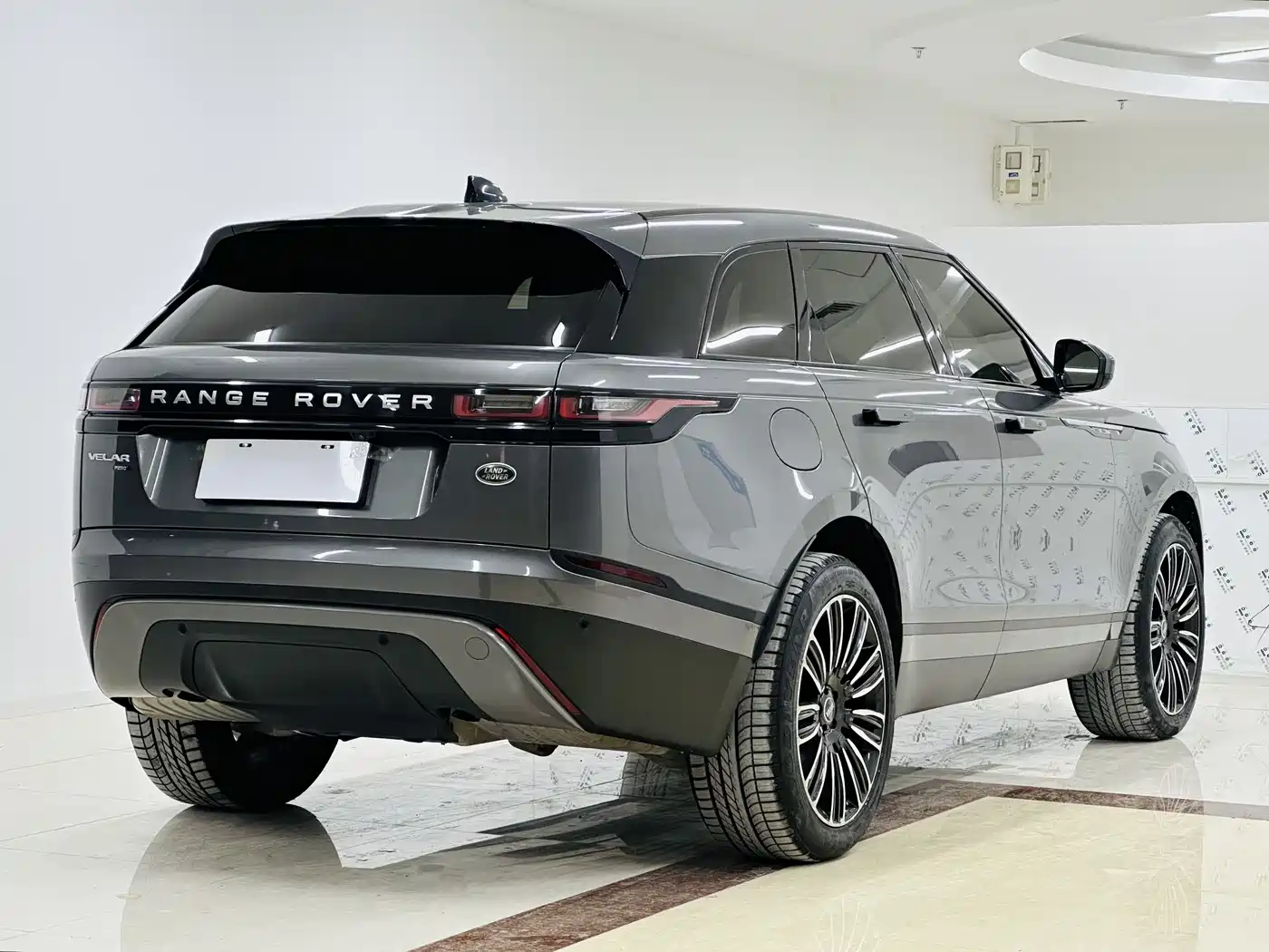 Land Rover Range Rover Velar 2018 P250 S фото 2