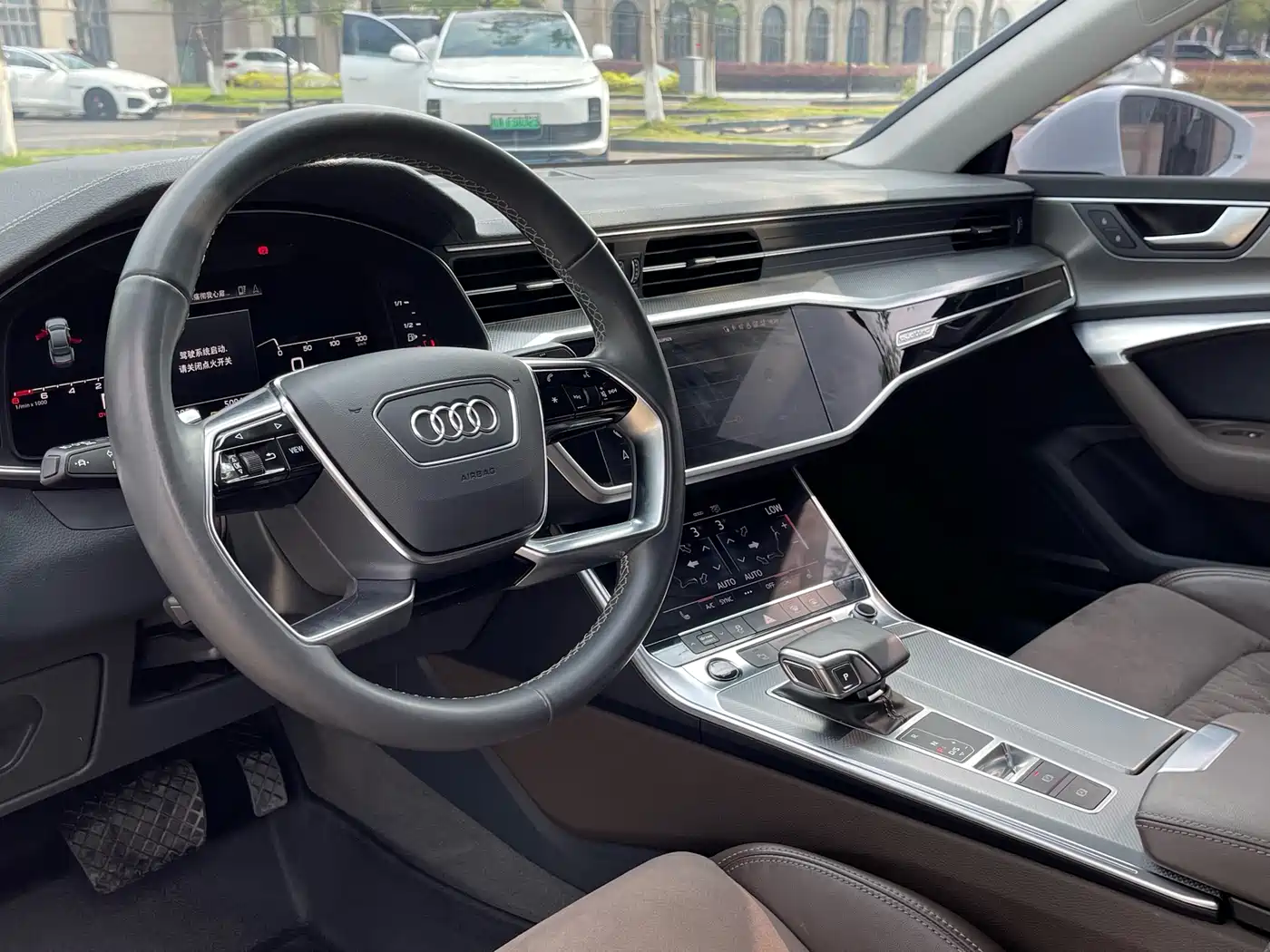 Audi A7L 2022 45 TFSI quattro S-line Paladin фото 23