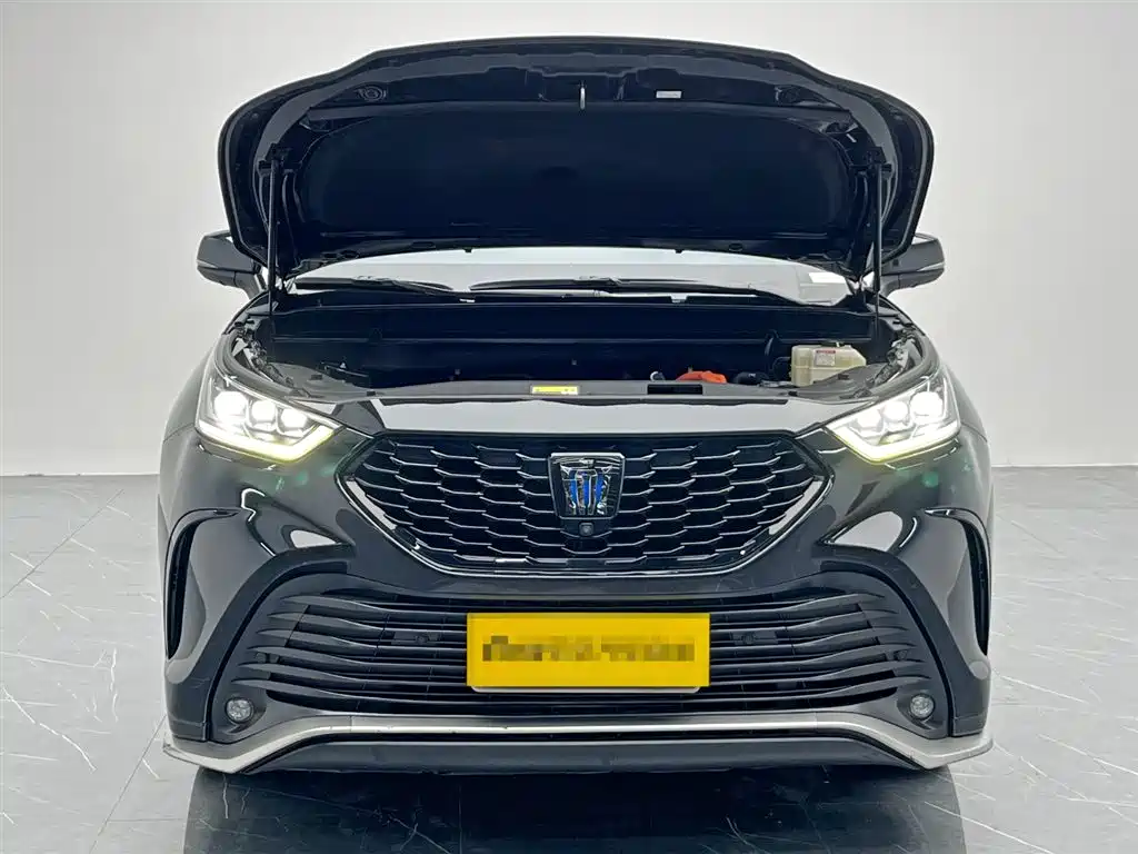 Toyota Crown Kluger 2022 2.5L HEV 4WD Premium Edition фото 11