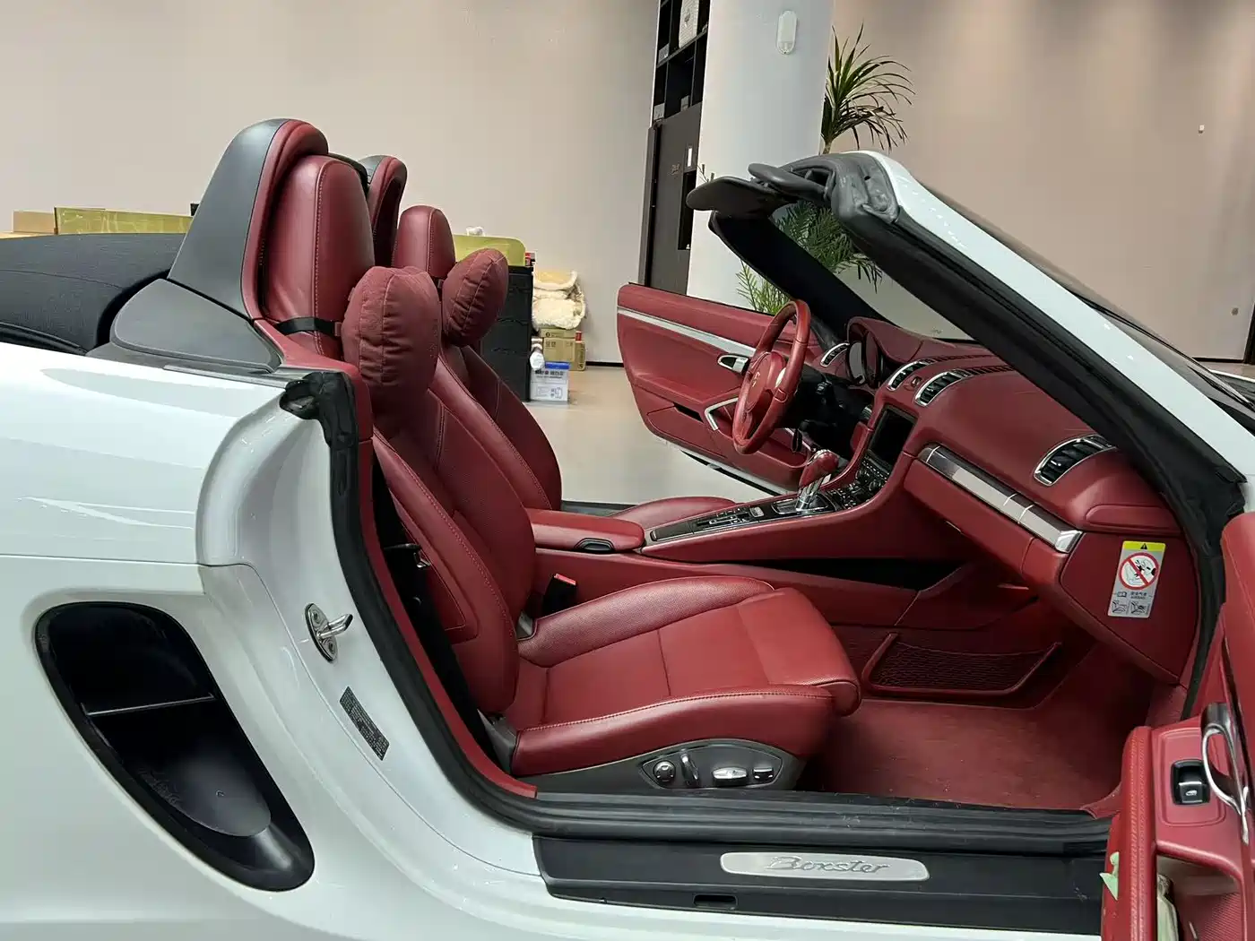 Porsche Boxster 2013 Boxster 2.7L фото 11