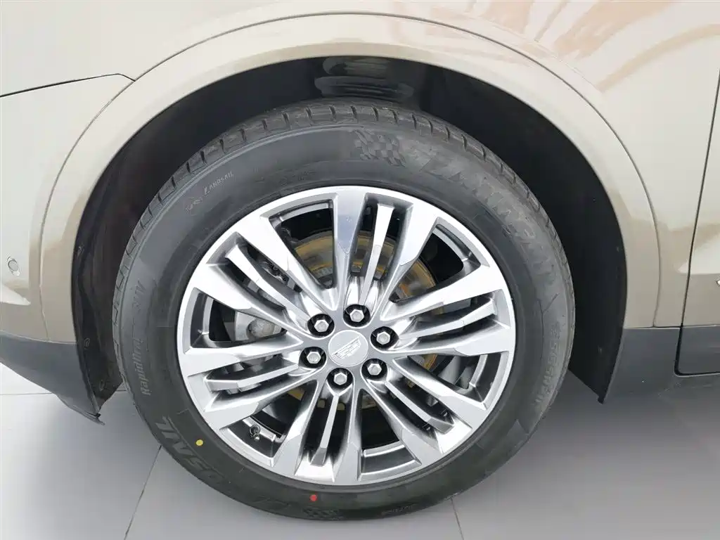 Cadillac XT5 2016 28T AWD Premium Model фото 17
