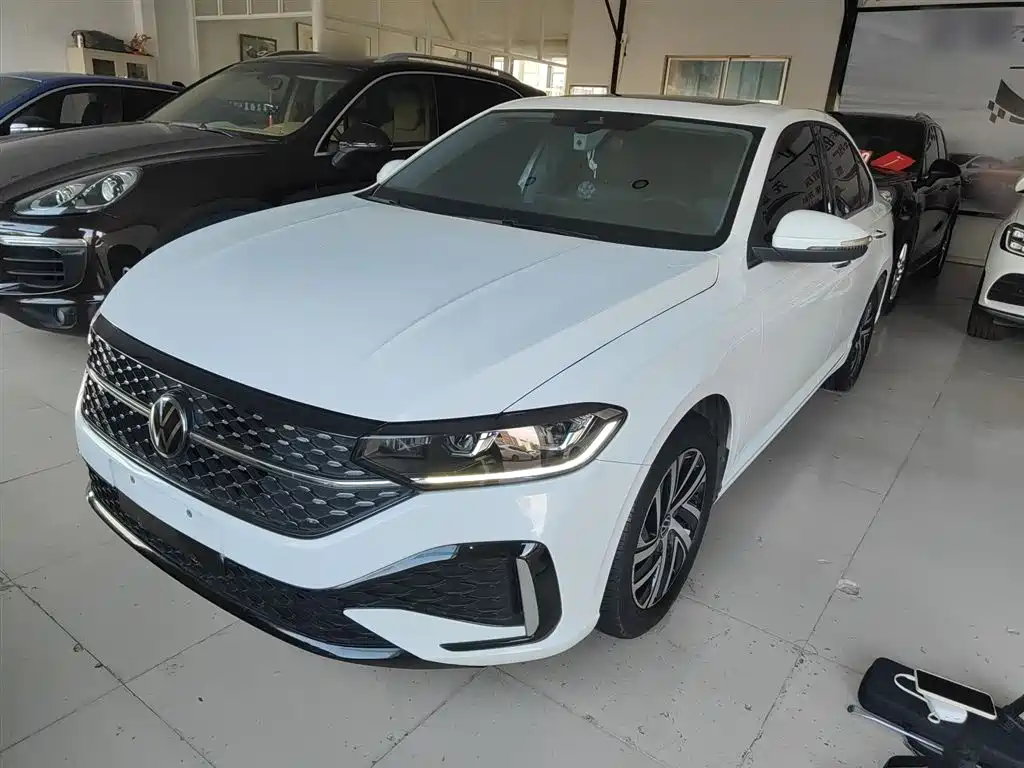 Volkswagen Lavida 2023 Facelift 1.5L Auto Starlight 5 Million Edition