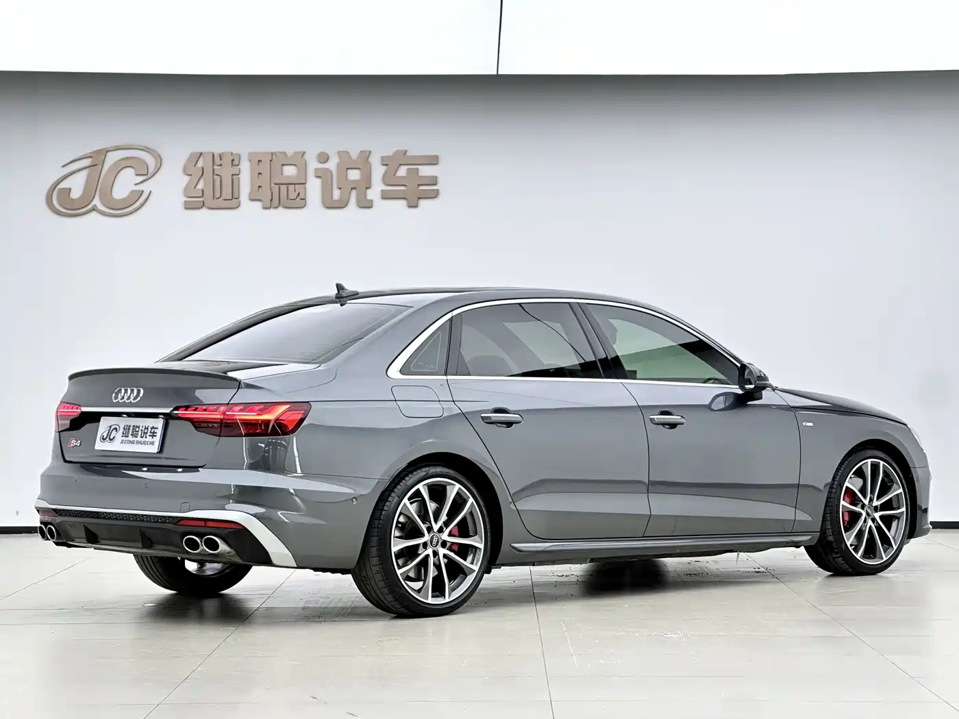 Audi A4L 2020 45 TFSI quattro Premium Dynamic фото 9