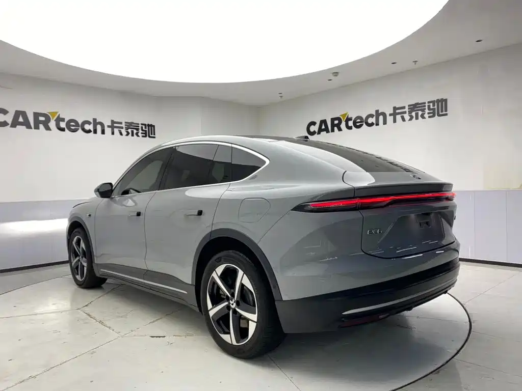 Фото 7 - NIO EC6