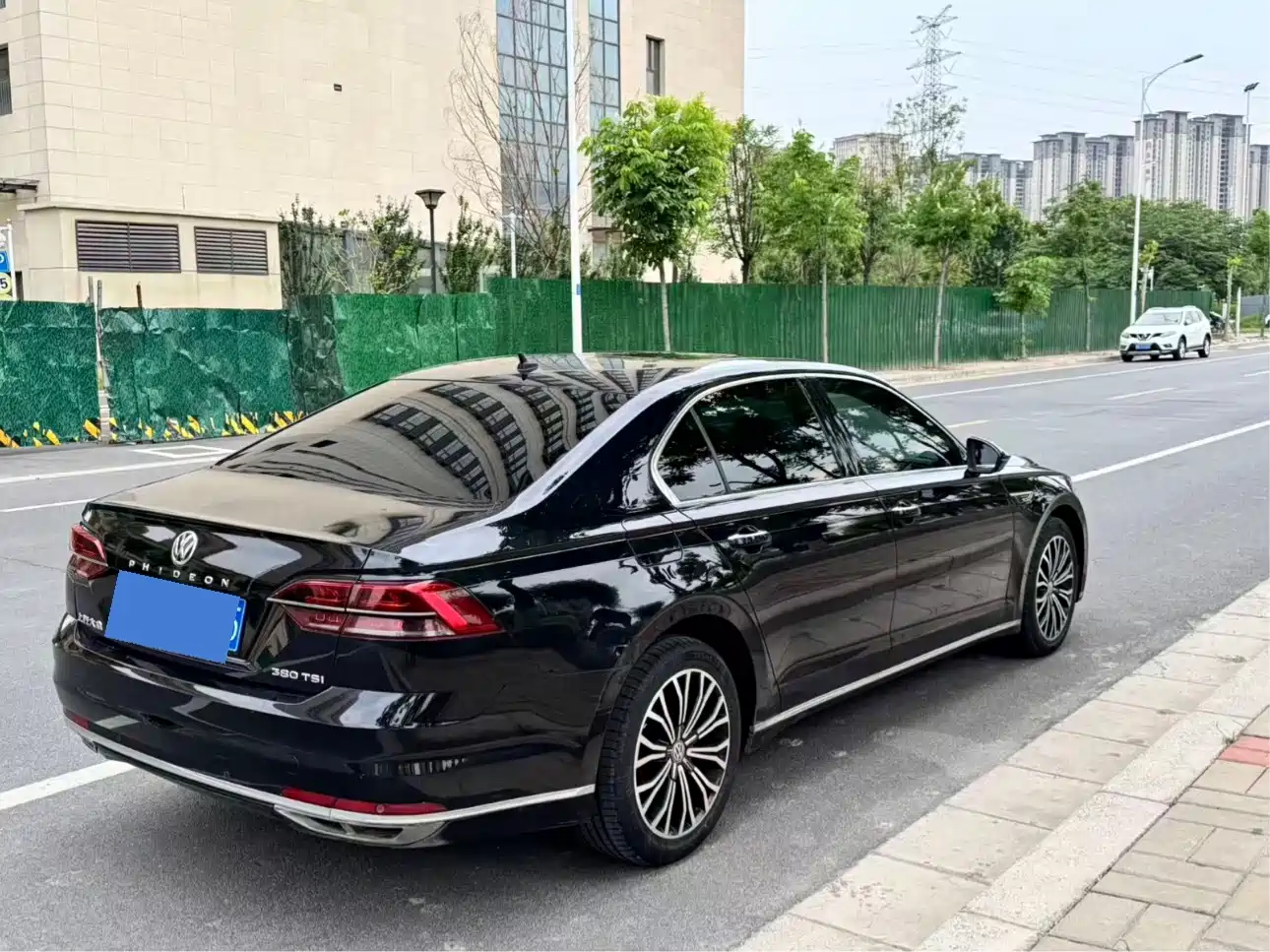 Volkswagen Phideon 2018 380TSI 2WD Luxury Edition фото 9