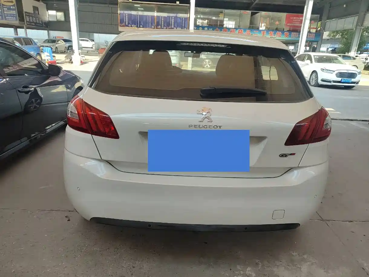 Peugeot 308S 2015 1.6T Auto Dynamic Edition фото 14