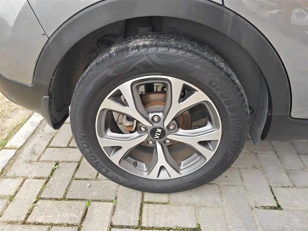 Kia KX3 Smart Run 2015 1.6L Automatic 2WD DLX фото 26
