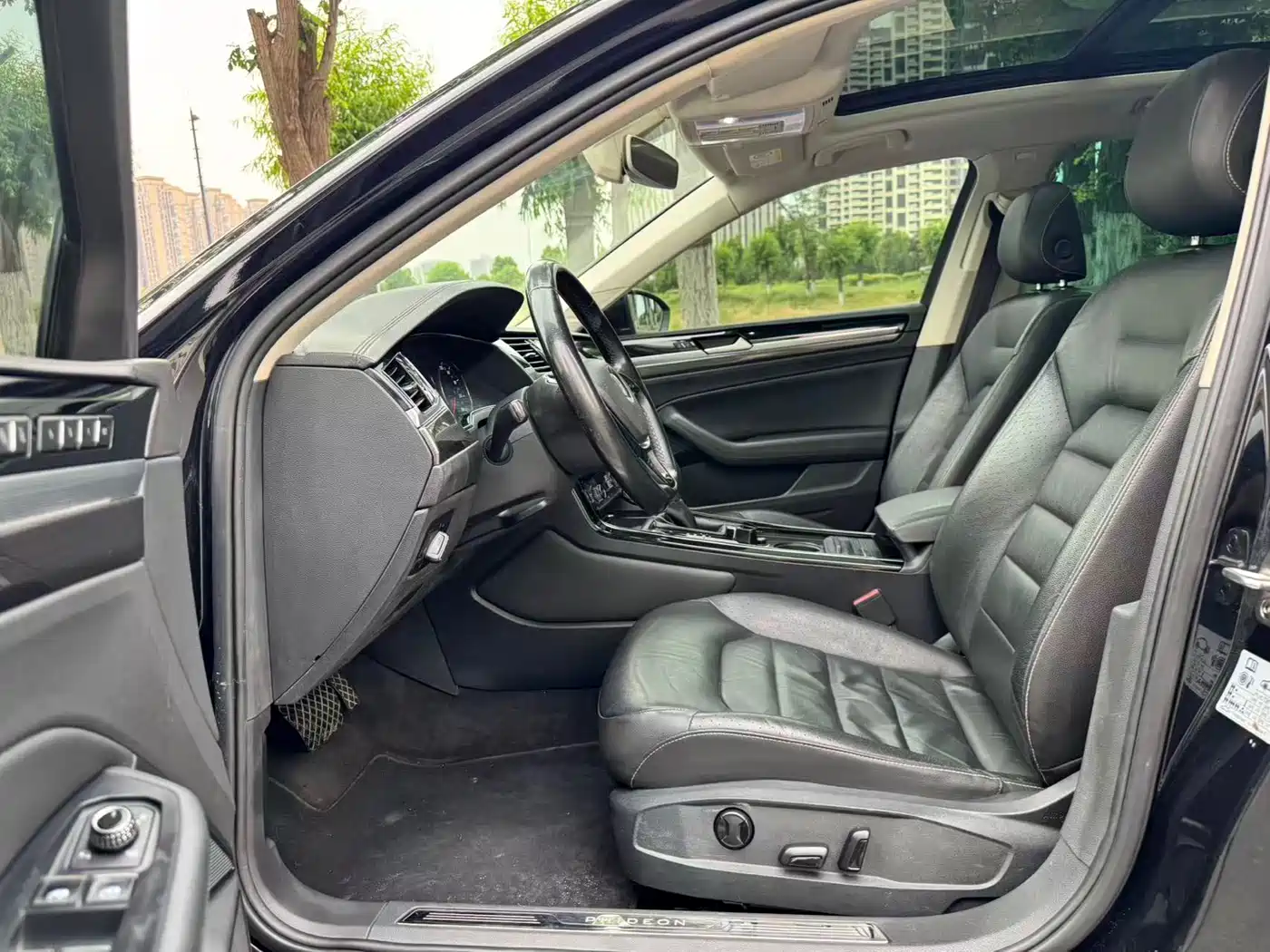Volkswagen Phideon 2018 380TSI 2WD Luxury Edition фото 4