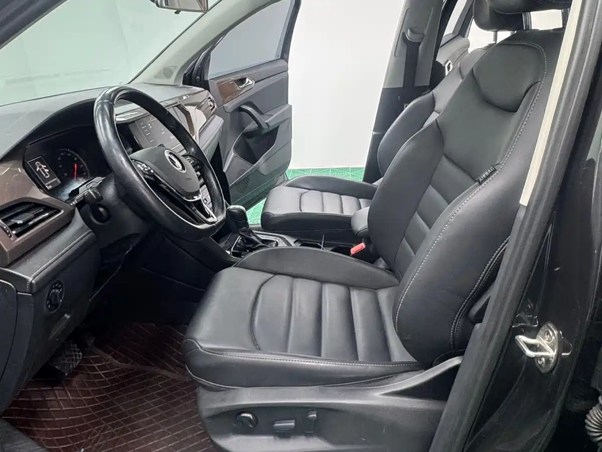 Volkswagen Tharu 2021 280TSI 2WD Luxury Plus фото 9