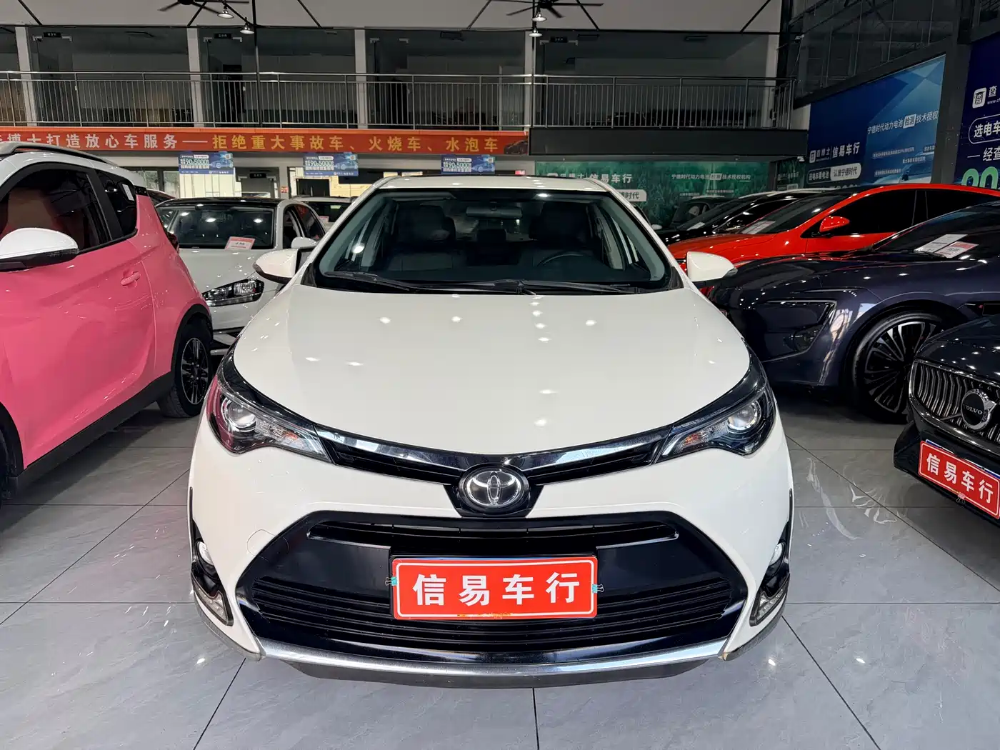 Toyota Levin 2017 Facelift 185T CVT Elite (China V) фото 2