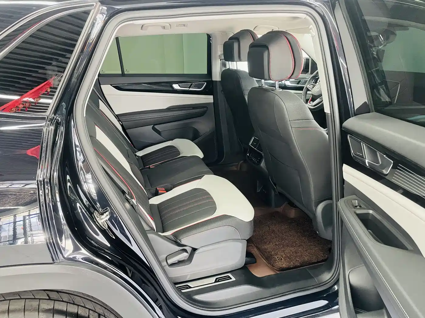 Volkswagen Teramont 2023 Teramont X 380TSI 4WD Premium Flagship фото 14