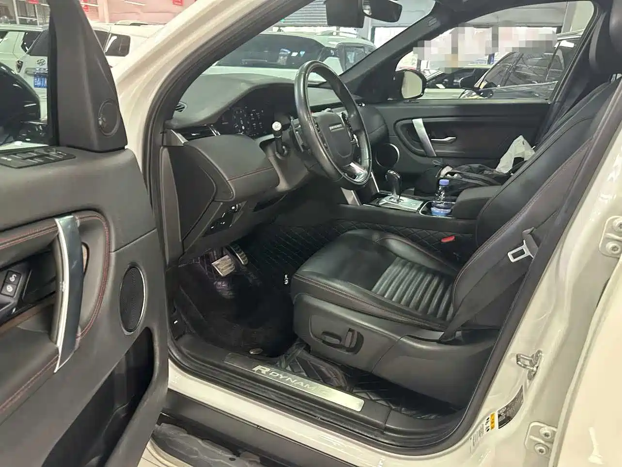 Land Rover Discovery Sport 2020 249PS R-Dynamic Performance фото 7