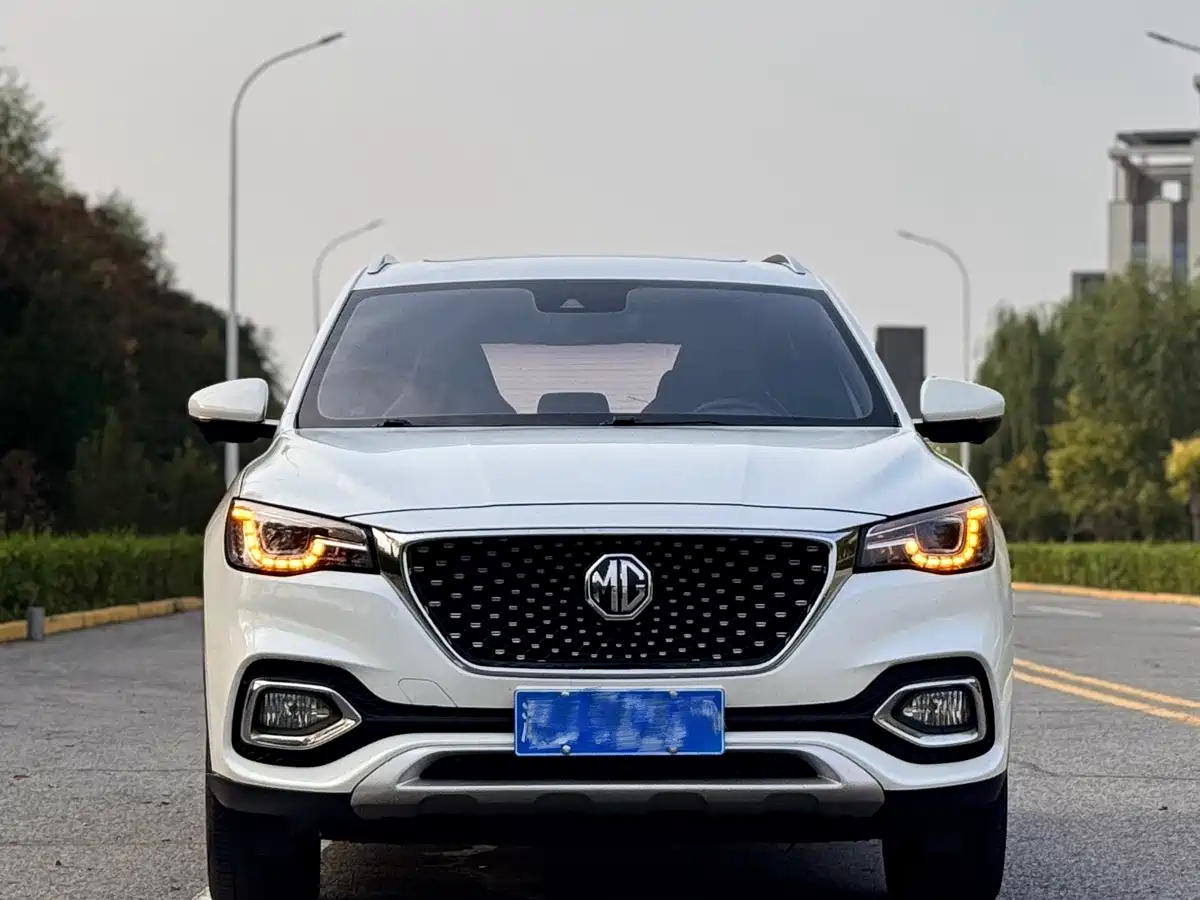 2022 MG HS