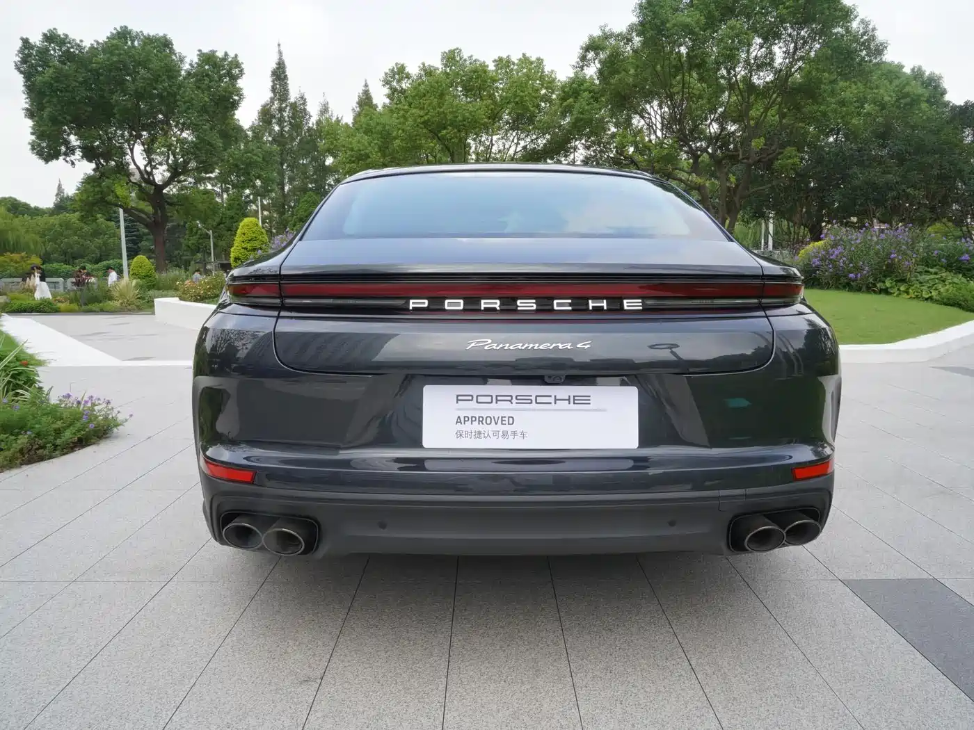 Porsche Panamera 2024 Panamera 4 Executive Long Wheelbase 2.9T фото 18