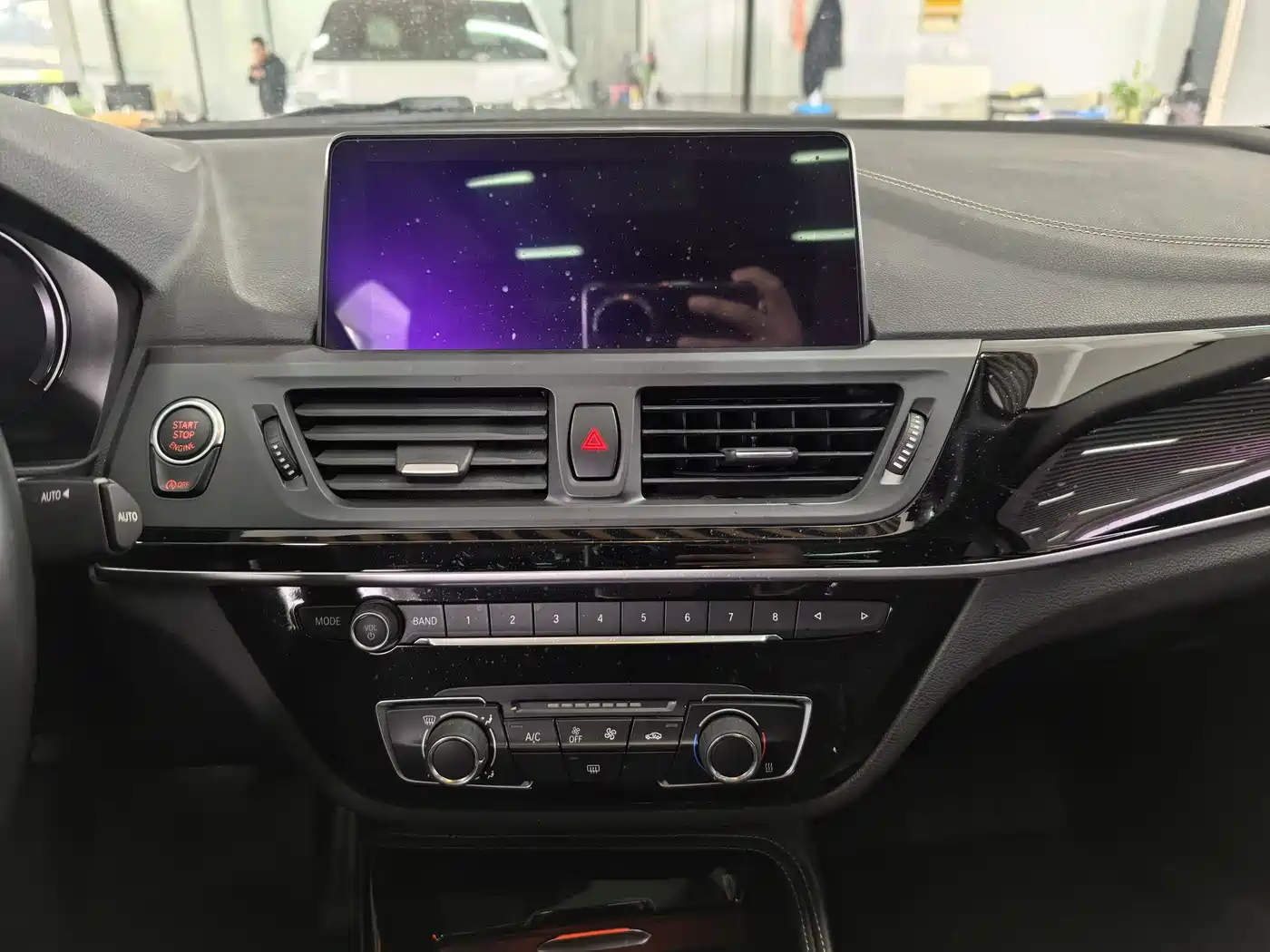 BMW 1 Series 2020 Model 125i Leading M Sport Package фото 13