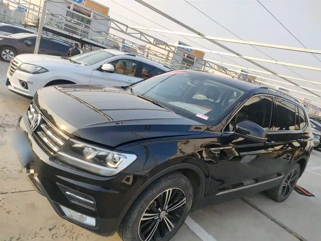 Volkswagen Tiguan L 2019 Facelift 330TSI Auto 2WD Panorama Comfort China VI фото 5
