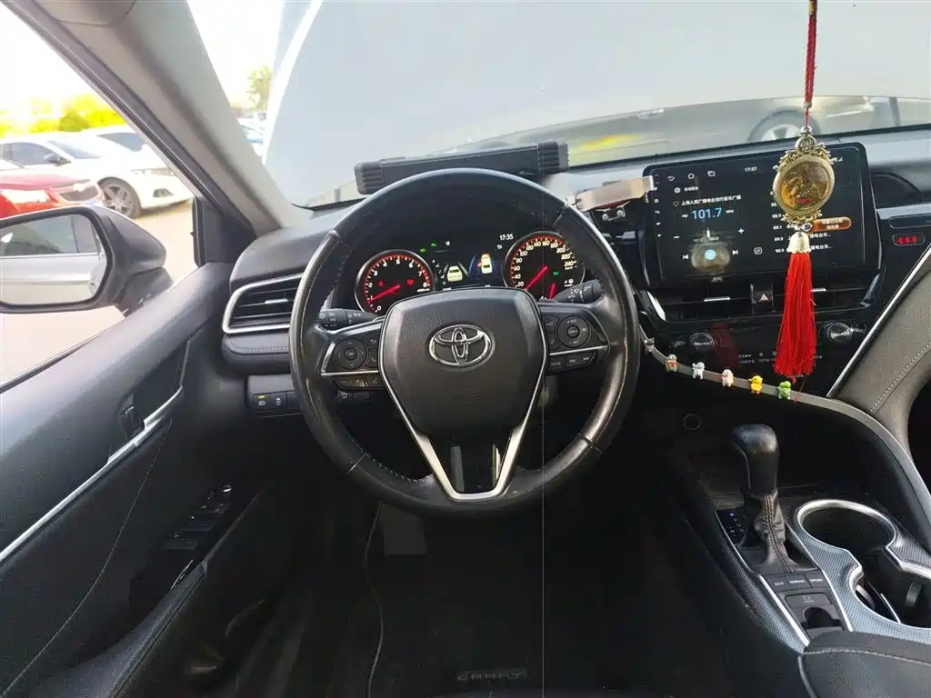 Toyota Camry 2021 2.0S Sporty Edition фото 11
