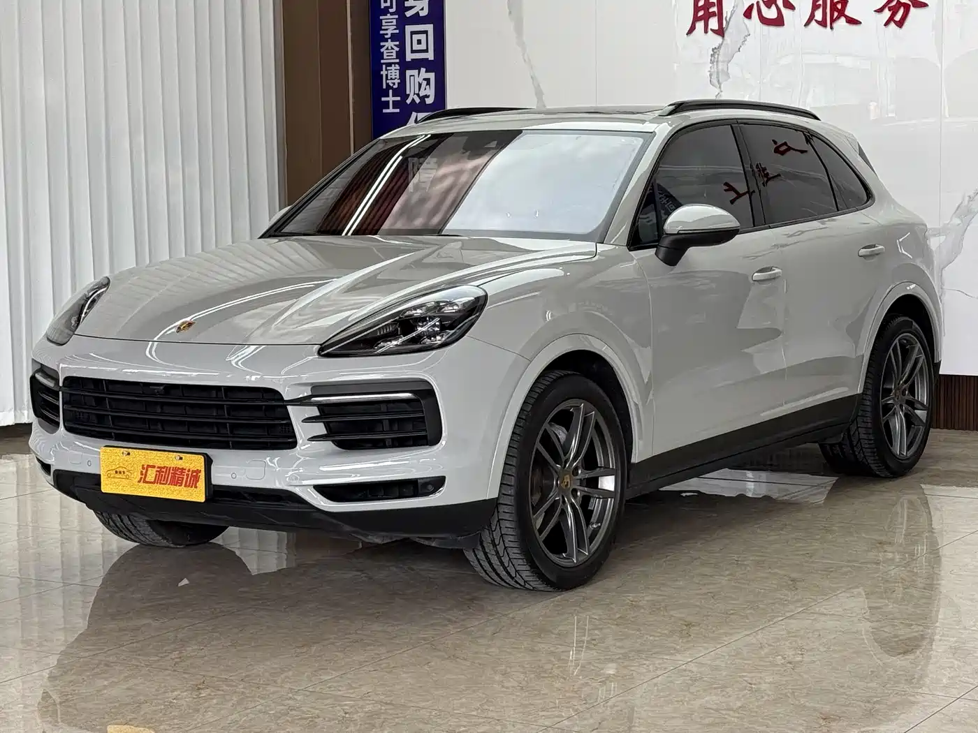 Porsche Cayenne 2019 Cayenne 3.0T