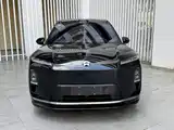 Фото 2 - NIO ES8