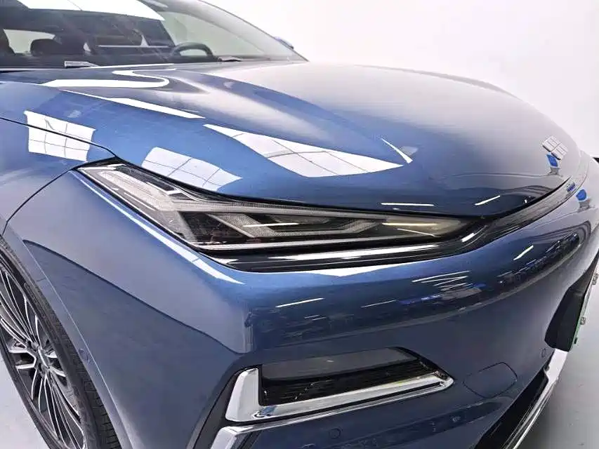 Geely Galaxy Galaxy Xingyao 8 2025 130km EM-i Premium Edition фото 10