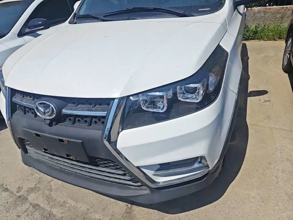 BAIC Huansu S3 2017 2016 S3L 1.5L Manual Premium