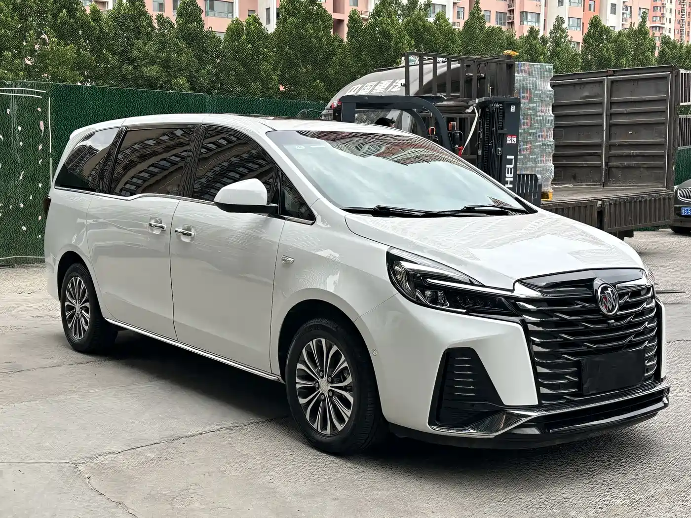 BUICK GL8