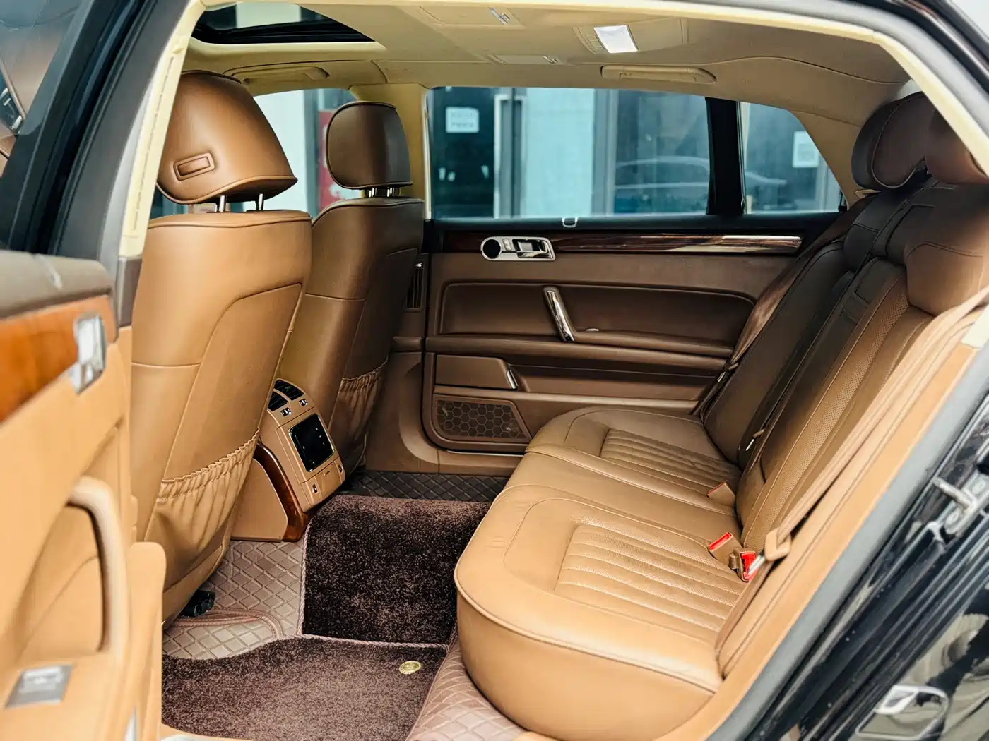 Volkswagen Phaeton 2012 3.0L Executive фото 12