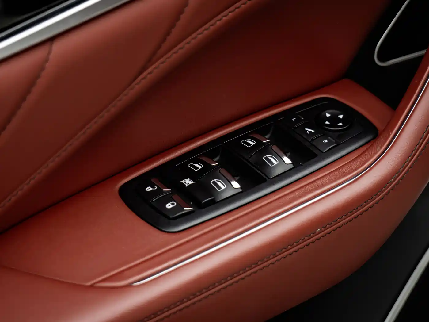 Maserati Levante 2022 3.0T Modena фото 18