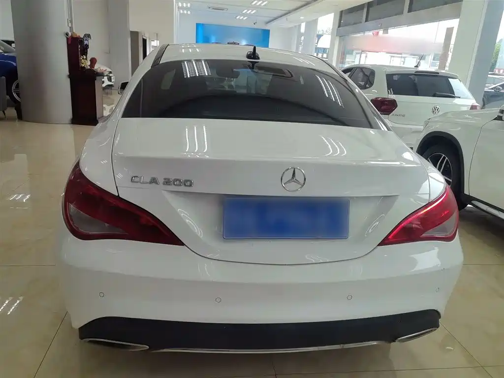 Mercedes-Benz CLA (Import) 2019 CLA 200 Sport фото 6