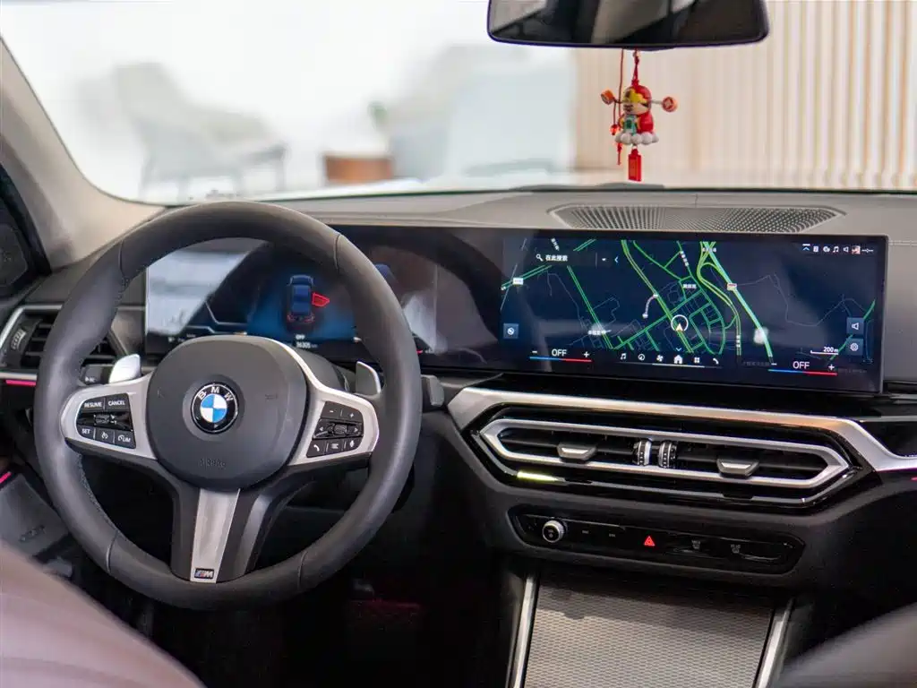 BMW 3 Series 2024 325Li M Sport Shadowline Package фото 19