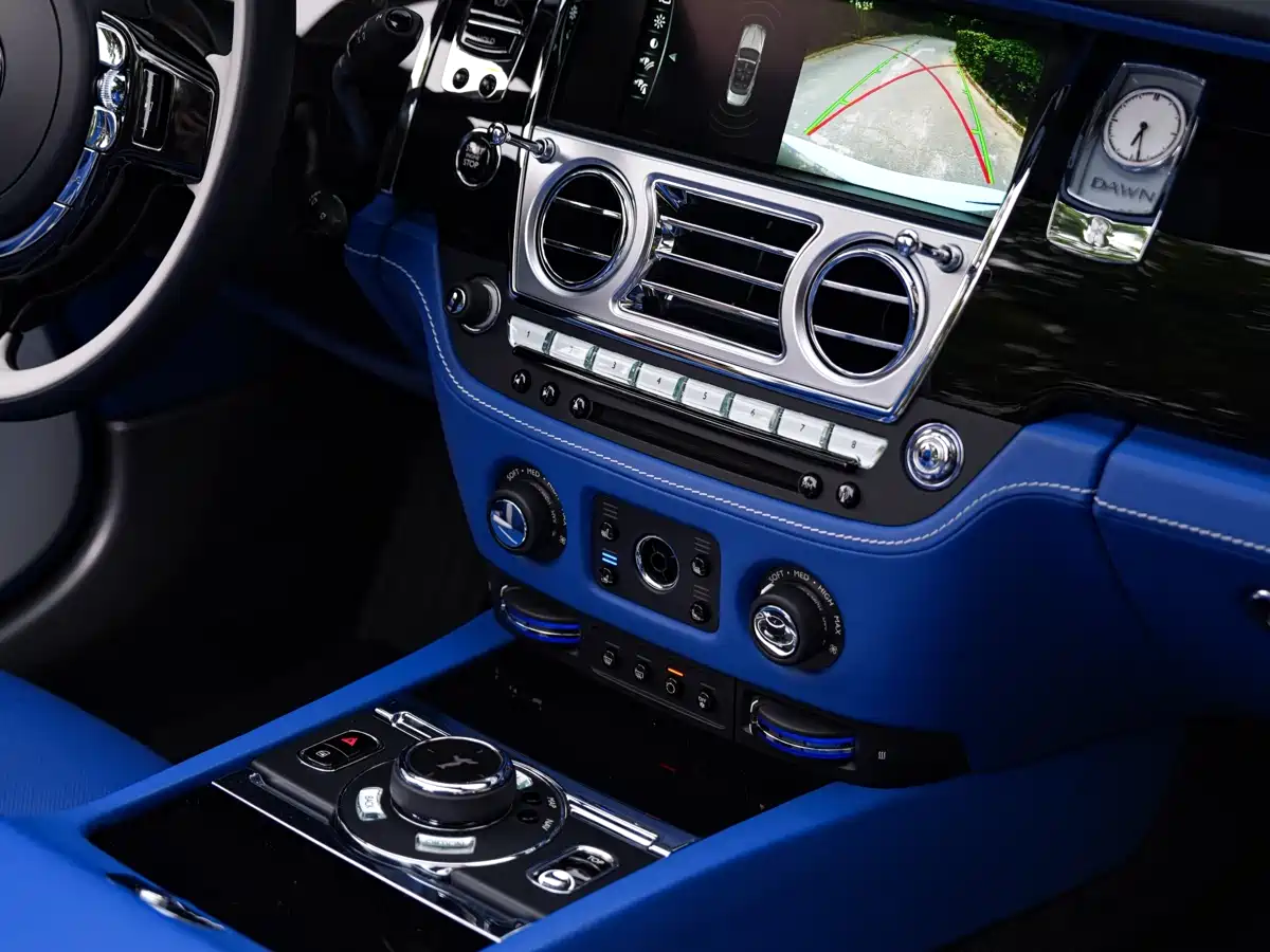 Rolls-Royce Dawn 2020