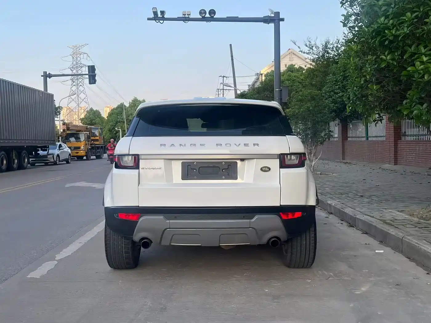 Land Rover Range Rover Evoque 2016 2.0T SE ZhiYao фото 6